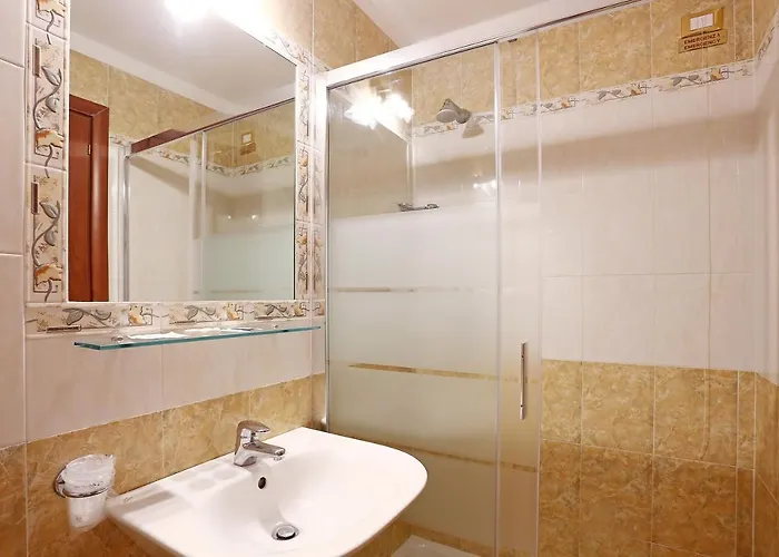Adorasuite Oda ve Kahvaltı Roma