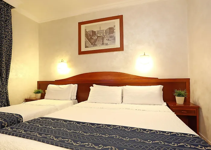 Adorasuite Bed & Breakfast 3*
