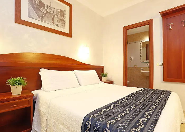 Adorasuite Bed & Breakfast