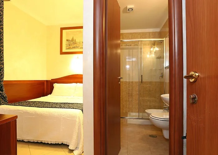 Adorasuite 3* Roma